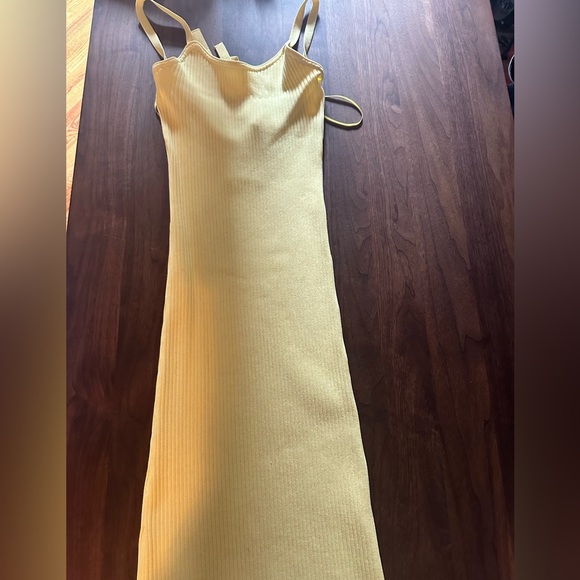 ZARA KNIT TANK DRESS SPECIAL EDITION - Small - Picture 4 of 5